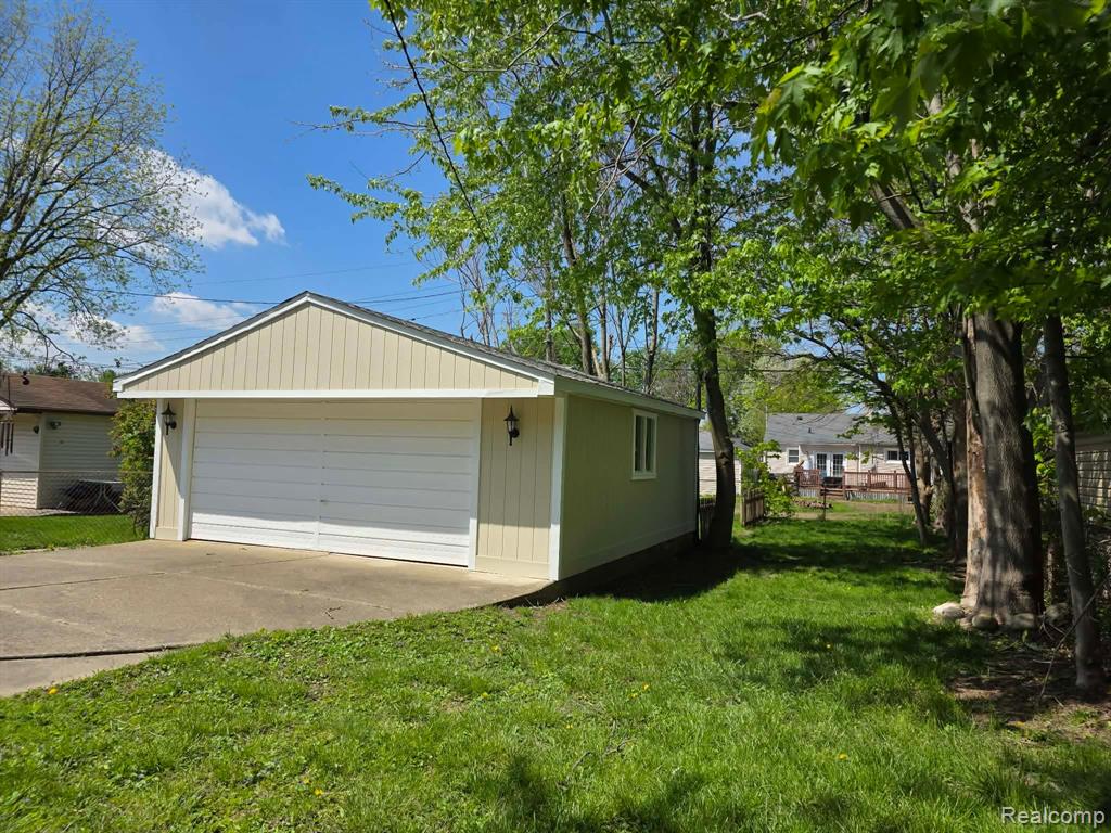 29571 Kelly Road Roseville, MI 48066 - Photo 26 of 27