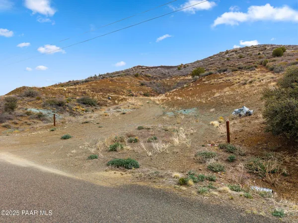 $198,000 | 15070 East White Drive, Dewey-Humboldt, AZ 86327