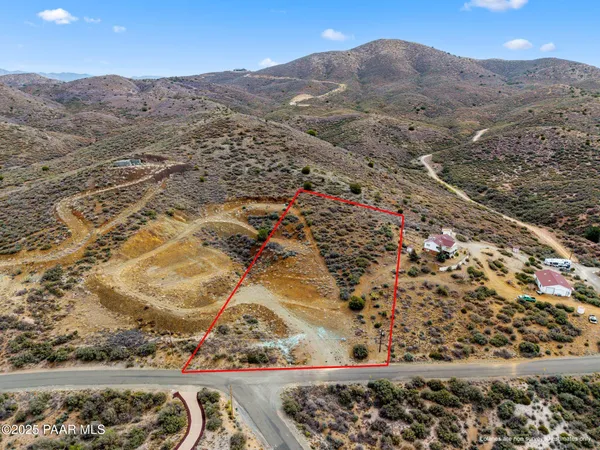 $198,000 | 15070 East White Drive, Dewey-Humboldt, AZ 86327