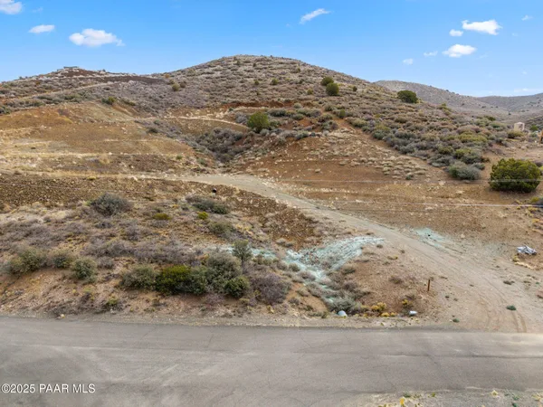 $198,000 | 15070 East White Drive, Dewey-Humboldt, AZ 86327