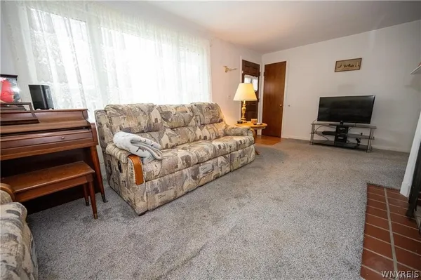 $224,900 | 73 Wilton Parkway, Tonawanda, NY 14223