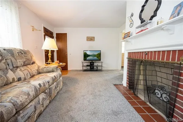 $224,900 | 73 Wilton Parkway, Tonawanda, NY 14223