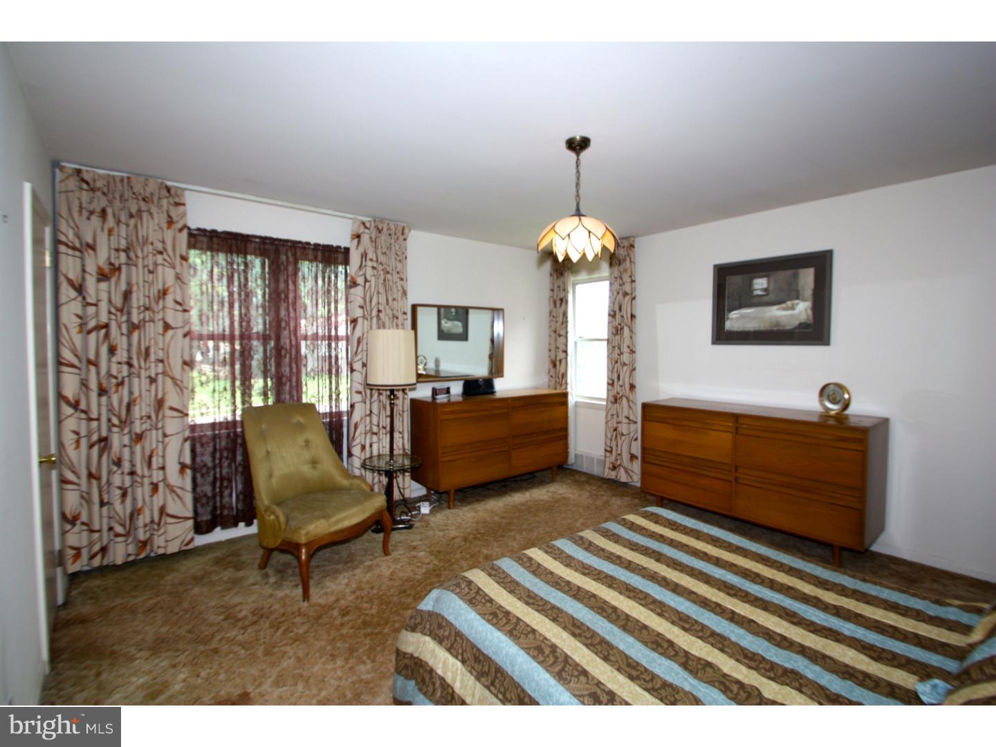 1381 Michael Road Jenkintown, PA 19046 - Photo 16 of 25 Gallery Image 16