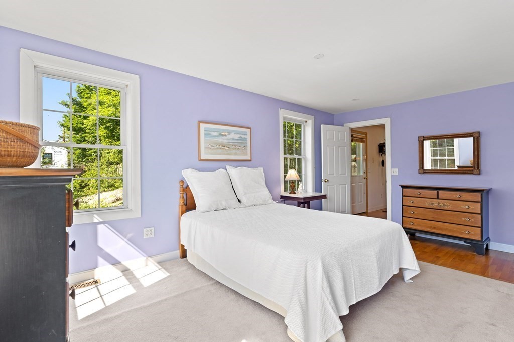 35 Kenneth Road Marblehead, MA 01945 - Photo 18 of 33