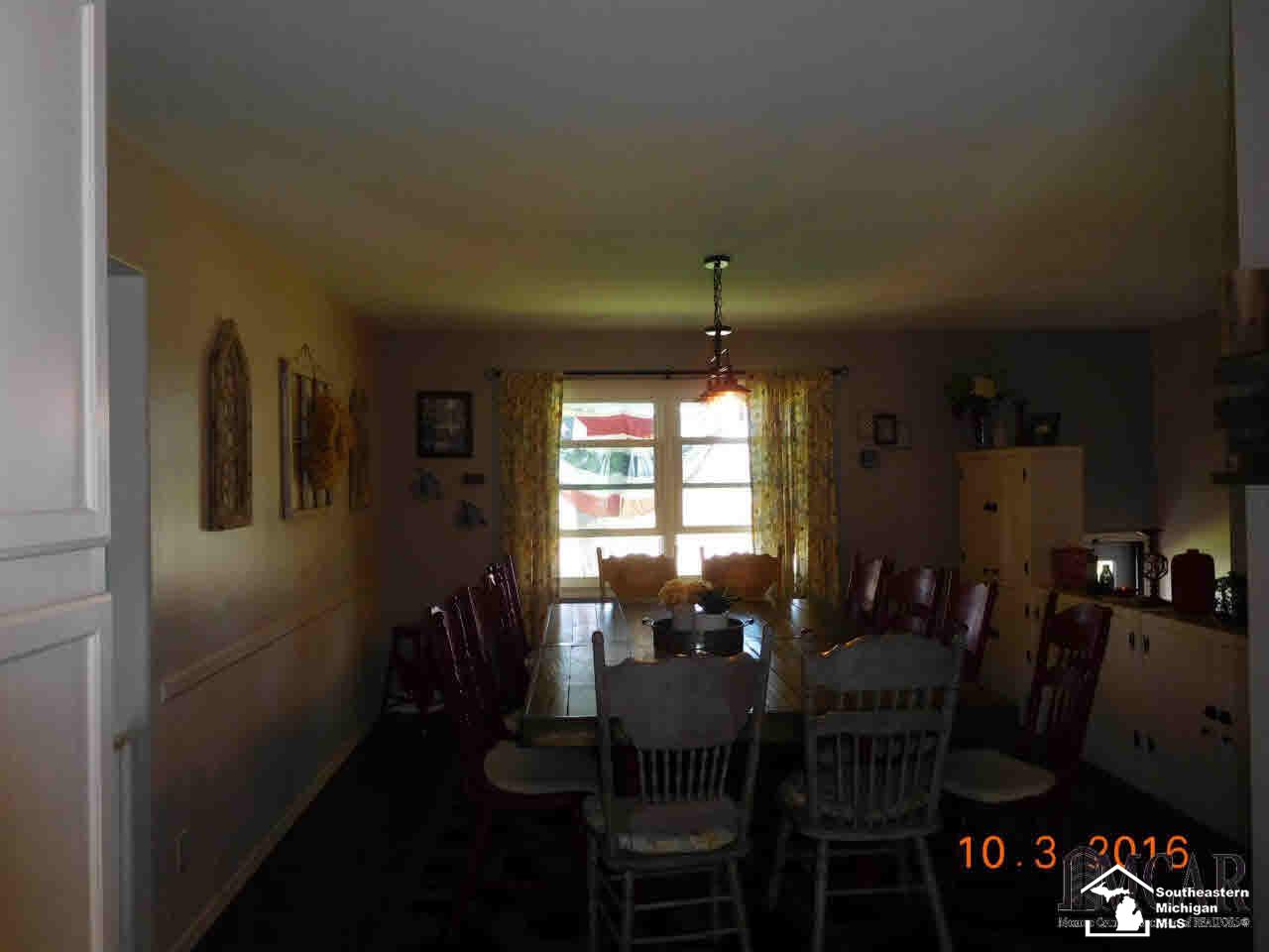 3011 North Custer Road Monroe, MI 48162 - Photo 17 of 35 21223334-16.JPG