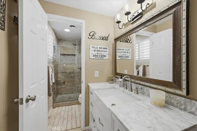 $899,990 | 515 Newhall Drive, Corona, CA 92879