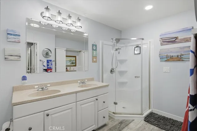 $899,990 | 515 Newhall Drive, Corona, CA 92879