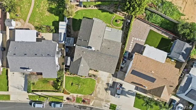 $899,990 | 515 Newhall Drive, Corona, CA 92879