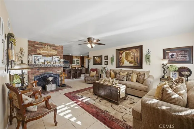 $899,990 | 515 Newhall Drive, Corona, CA 92879