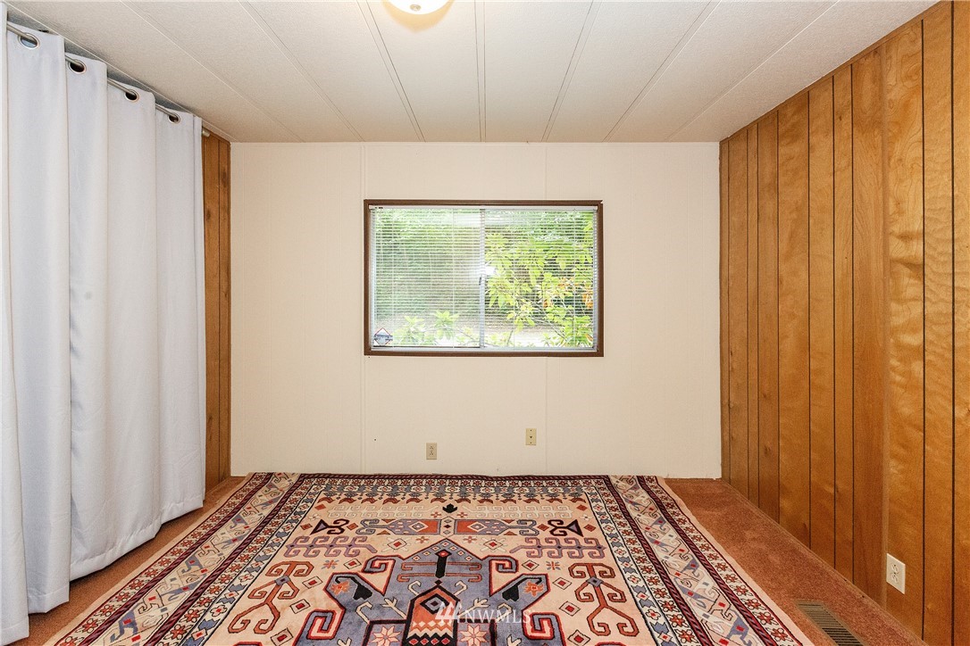 8461 Phillips Road Southeast Port Orchard, WA 98367 - Photo 14 of 24 Gallery Image 14