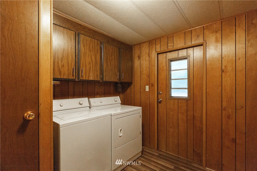 8461 Phillips Road Southeast Port Orchard, WA 98367 - Photo 15 of 24 Gallery Image 15