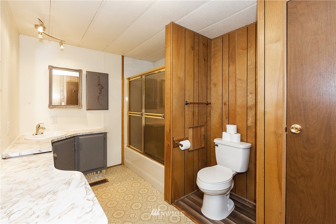 8461 Phillips Road Southeast Port Orchard, WA 98367 - Photo 16 of 24 Gallery Image 16