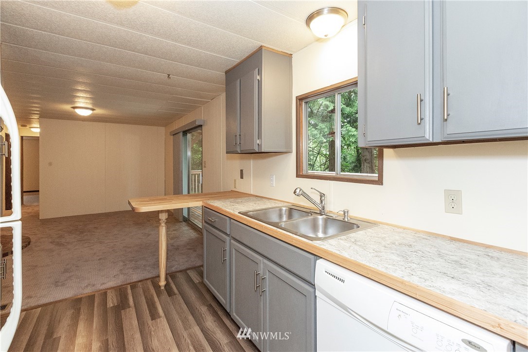 8461 Phillips Road Southeast Port Orchard, WA 98367 - Photo 3 of 24 Gallery Image 3