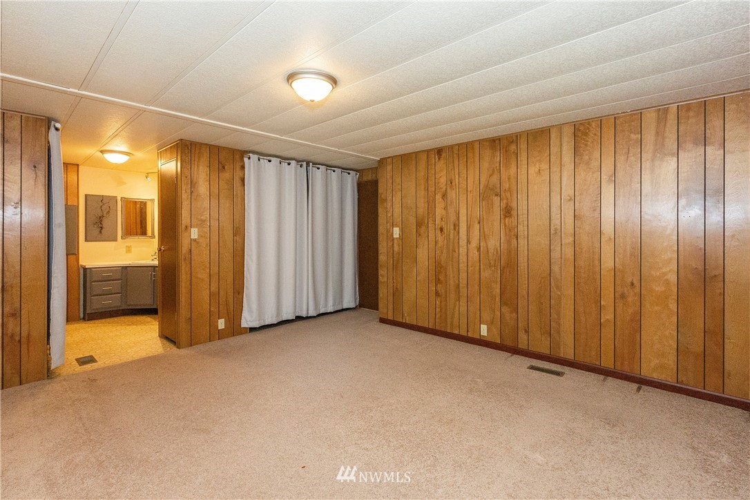 8461 Phillips Road Southeast Port Orchard, WA 98367 - Photo 24 of 24 Gallery Image 24