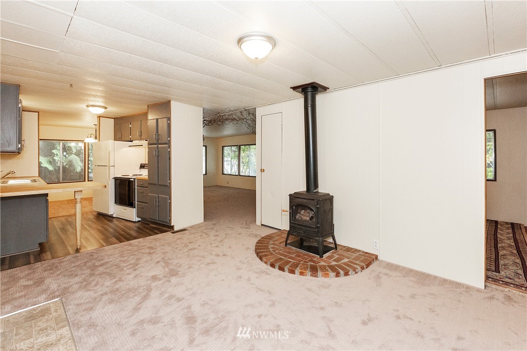 8461 Phillips Road Southeast Port Orchard, WA 98367 - Photo 4 of 24 Gallery Image 4