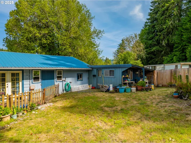 $375,000 | 51320 Myrtle Creek Road, Myrtle Point, OR 97458