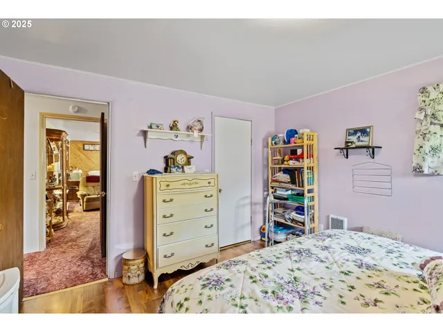 $375,000 | 51320 Myrtle Creek Road, Myrtle Point, OR 97458