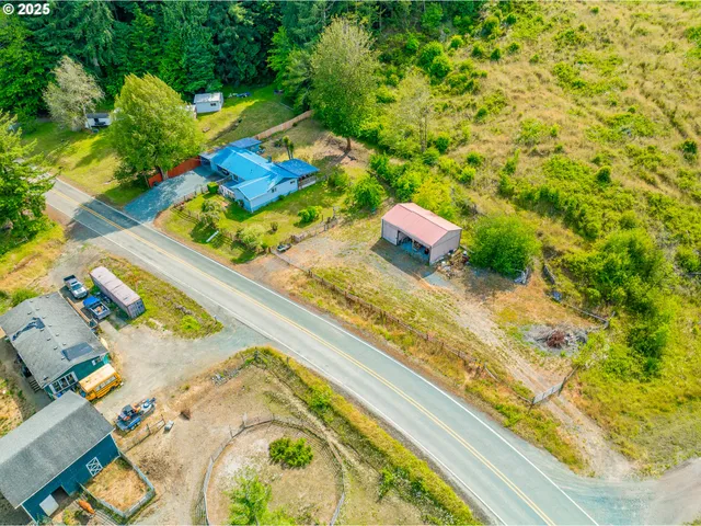$375,000 | 51320 Myrtle Creek Road, Myrtle Point, OR 97458