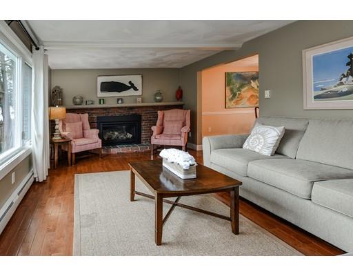 93 Sachem Road Needham, MA 02494 - Photo 3 of 14 Gallery Image 3