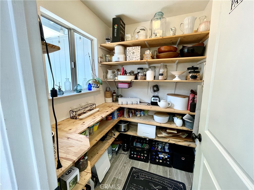3332 Shamrock Avenue Merced, CA 95340 - Photo 11 of 35 a kitchen with a cabinets and a stove