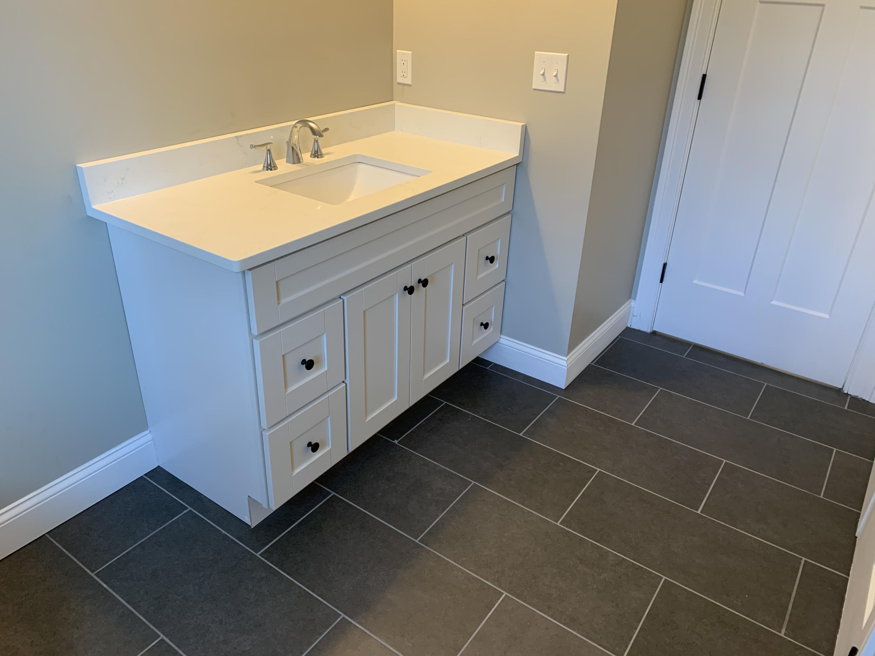 14 Shaydon Lane Kittery, ME 03905 - Photo 38 of 45 Main Bath 2.4 1.31.20