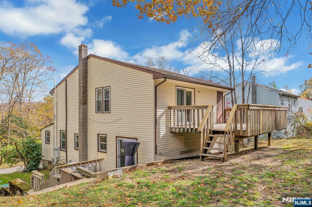 39 Delaware Road West Milford, NJ 07421 - Photo 34 of 41
