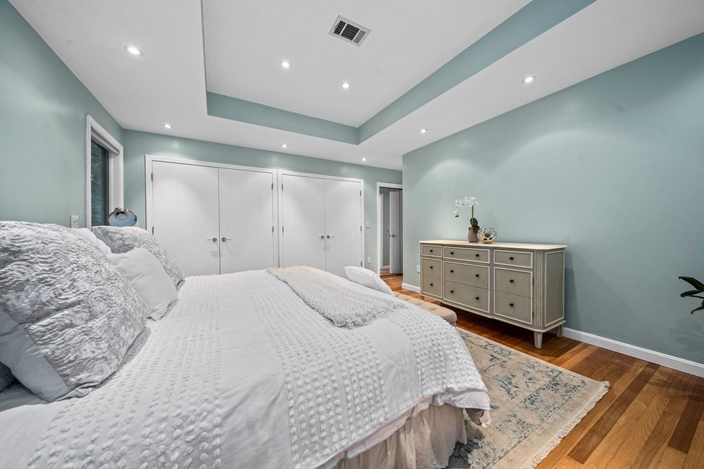 148 Cynthia Road Newton, MA 02459 - Photo 16 of 41