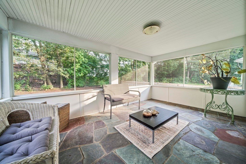 148 Cynthia Road Newton, MA 02459 - Photo 30 of 41