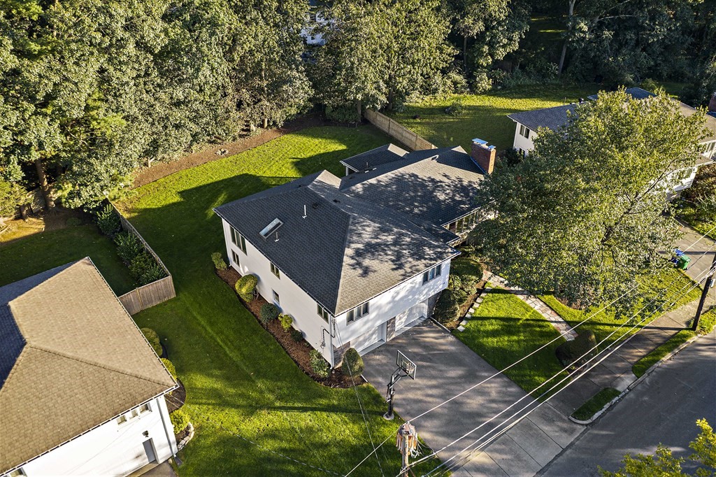 148 Cynthia Road Newton, MA 02459 - Photo 35 of 41