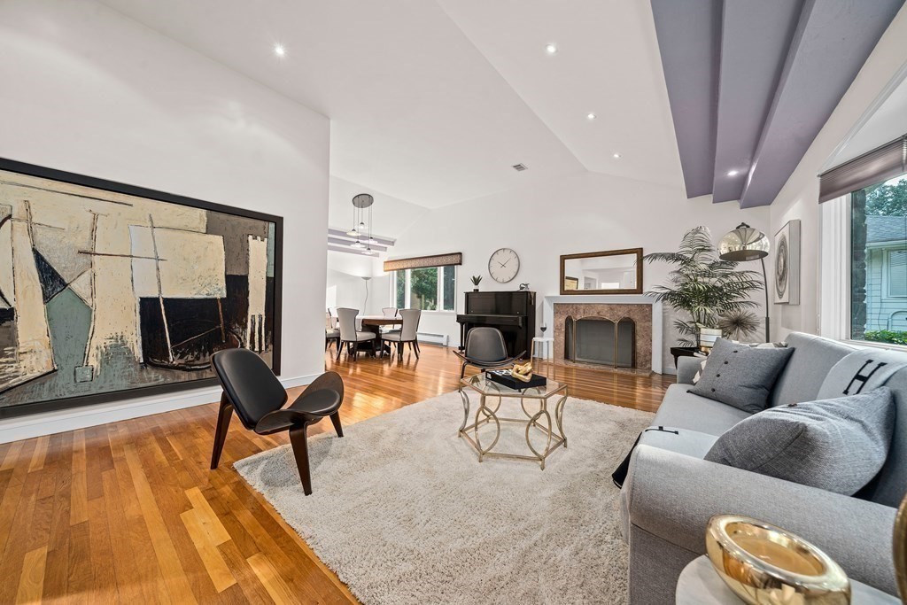 148 Cynthia Road Newton, MA 02459 - Photo 6 of 41