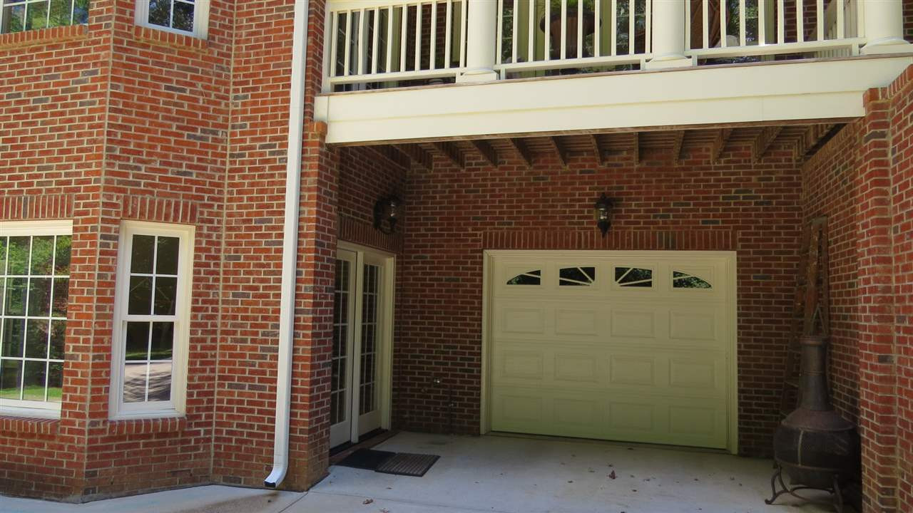 924 Oak Creek Road Raleigh, NC 27615 - Photo 3 of 8 Photo 3