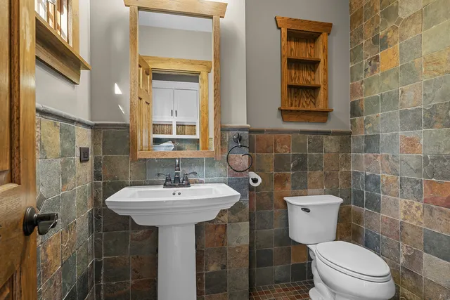 $1,399,000 | 26542 North Topanga Trail, Wauconda, IL 60084