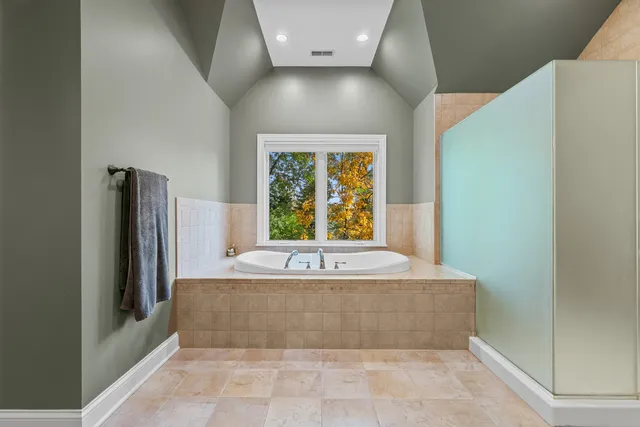 $1,399,000 | 26542 North Topanga Trail, Wauconda, IL 60084