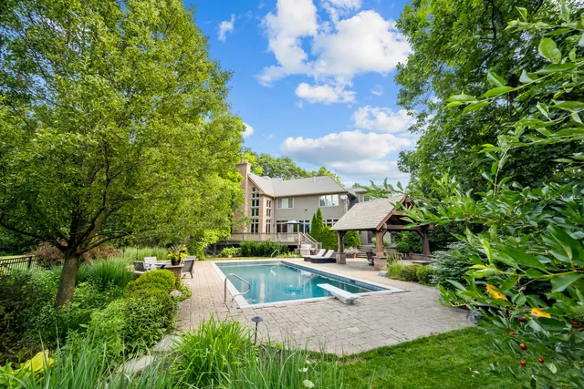 $1,399,000 | 26542 North Topanga Trail, Wauconda, IL 60084