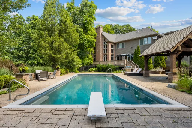 $1,399,000 | 26542 North Topanga Trail, Wauconda, IL 60084