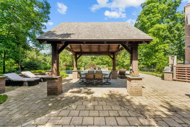 $1,399,000 | 26542 North Topanga Trail, Wauconda, IL 60084