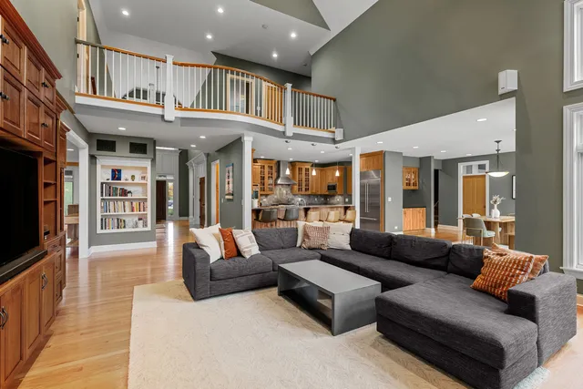 $1,399,000 | 26542 North Topanga Trail, Wauconda, IL 60084