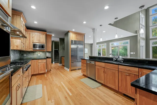 $1,399,000 | 26542 North Topanga Trail, Wauconda, IL 60084