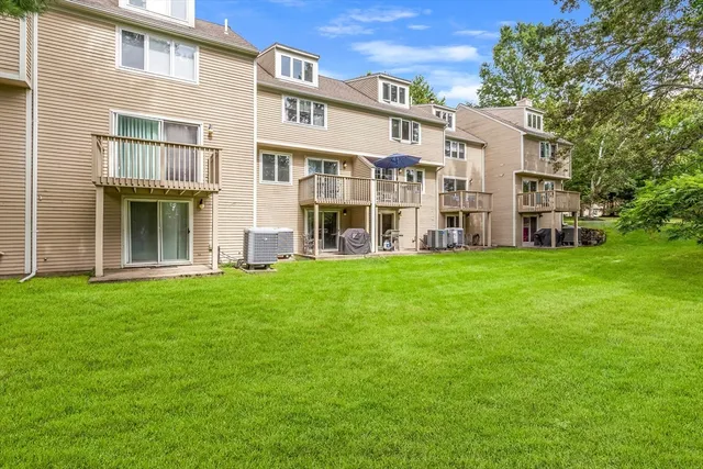$575,000 | 1607 Lewis O Gray Drive, Unit 1607, Saugus, MA 01906