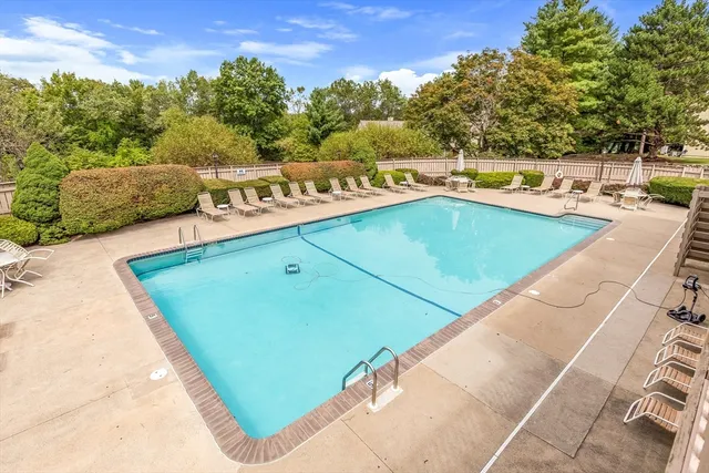 $575,000 | 1607 Lewis O Gray Drive, Unit 1607, Saugus, MA 01906