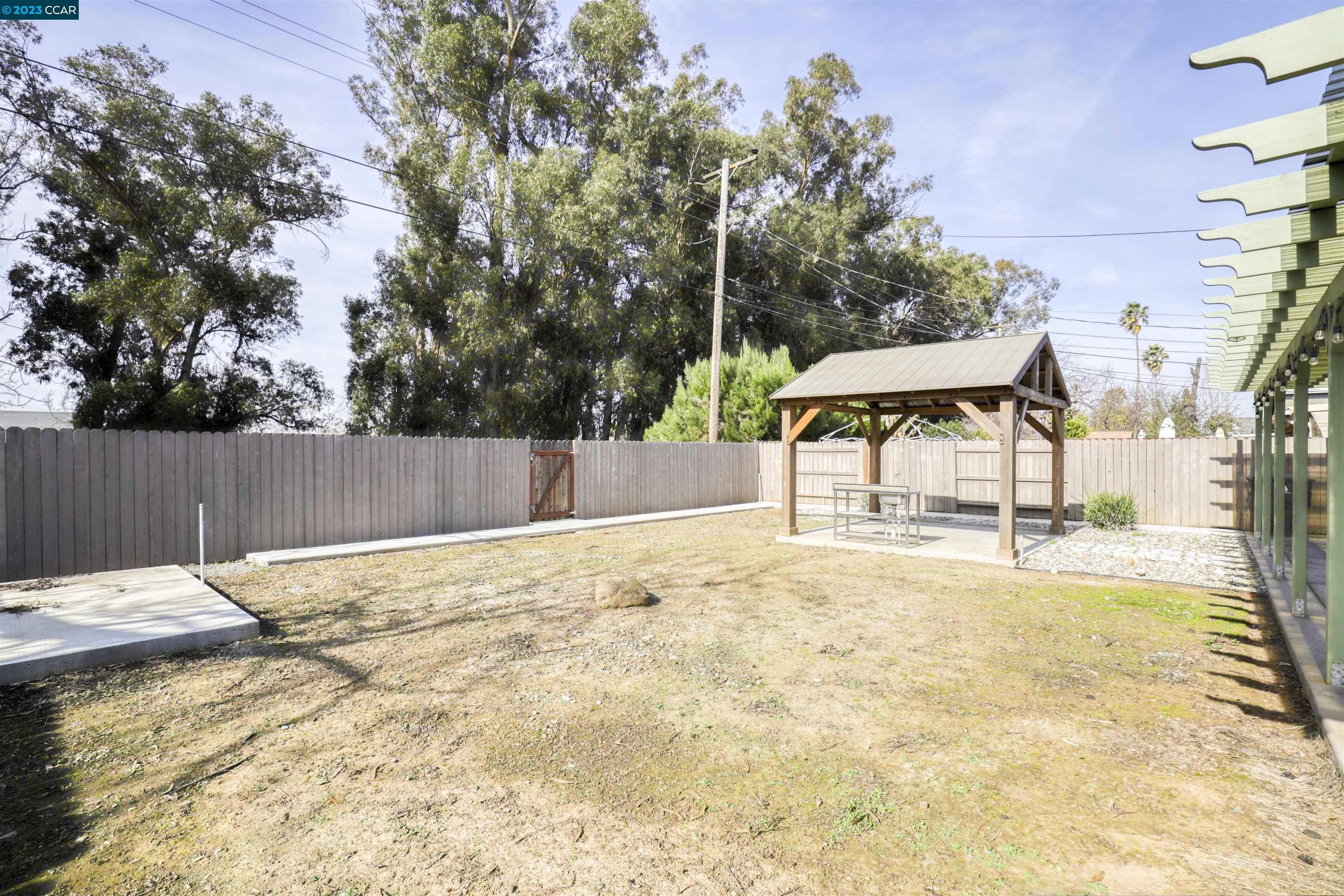 229 Falcon Drive Vallejo, CA 94589 - Photo 40 of 43