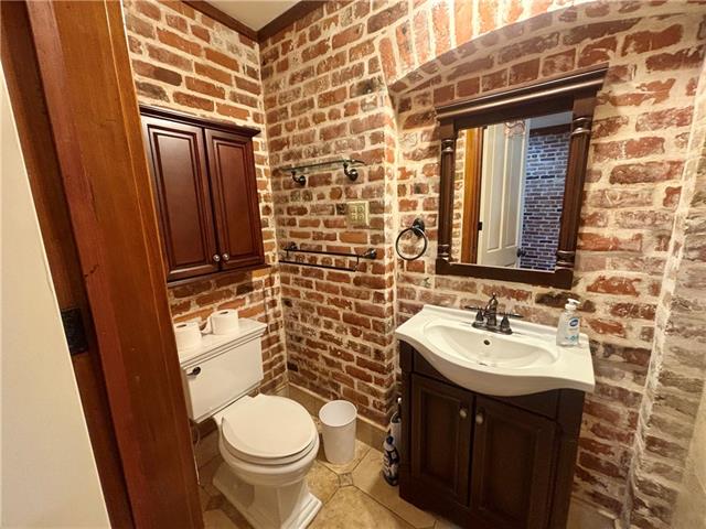 1027 Chartres Street, Unit F New Orleans, LA 70116 - Photo 19 of 24