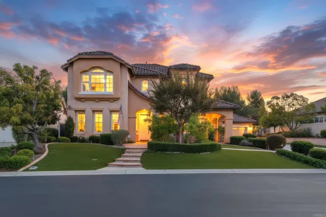 a view of a multi story building