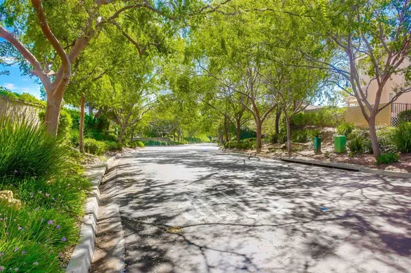 $1,170,000 | 2116 Kirkcaldy Road, Fallbrook, CA 92028