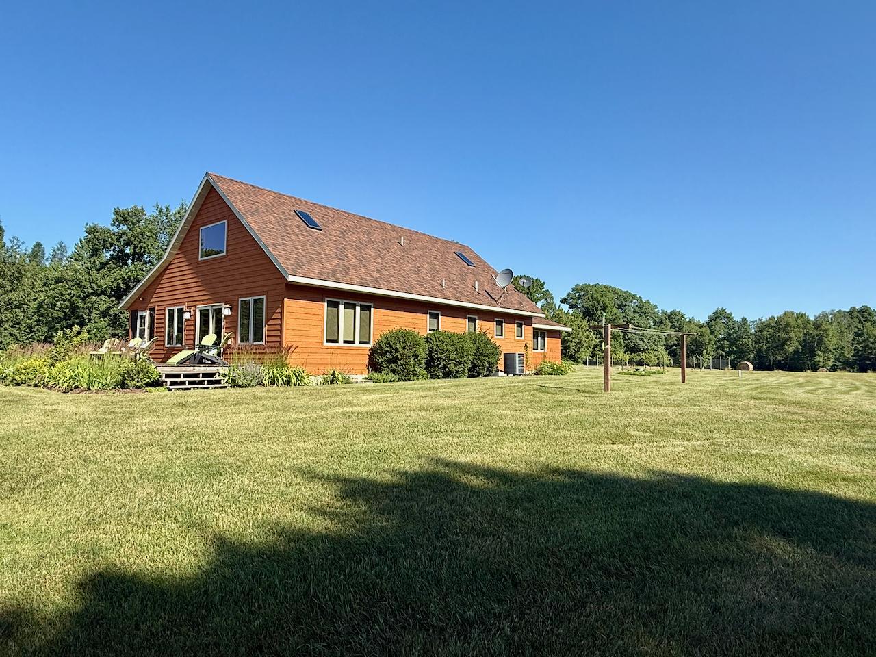 38252 Cloverdale Road Hinckley, MN 55037 - Photo 4 of 54