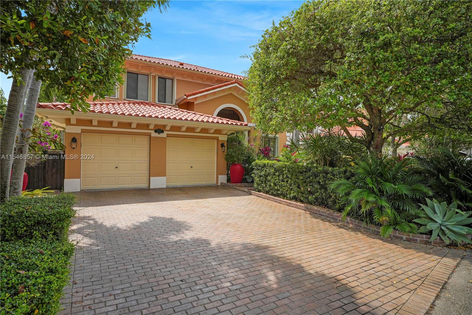 7746 Southwest 193rd Ln