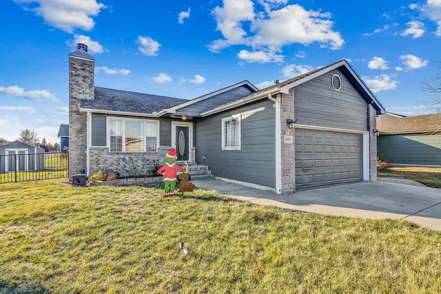 $225,000 | 2651 Cambridge Street, Park City, KS 67219