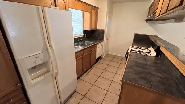 $1,850 | 3327 Valerie Lane, Spring, TX 77380