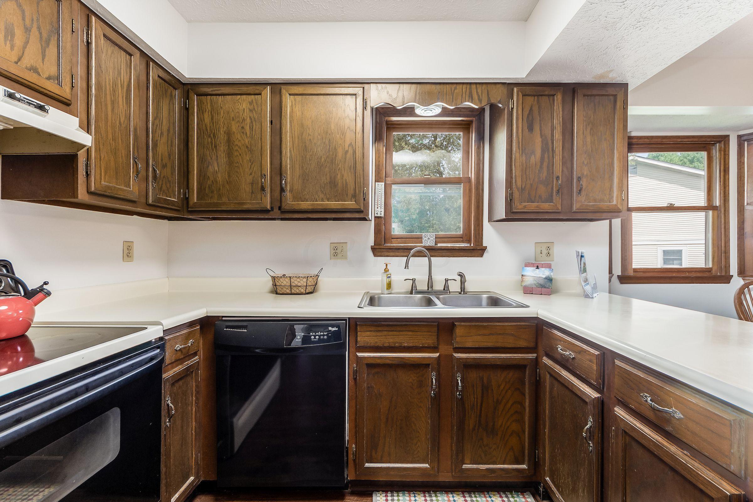 116 Yorkshire Road Delaware, OH 43015 - Photo 10 of 23 Gallery Image 10