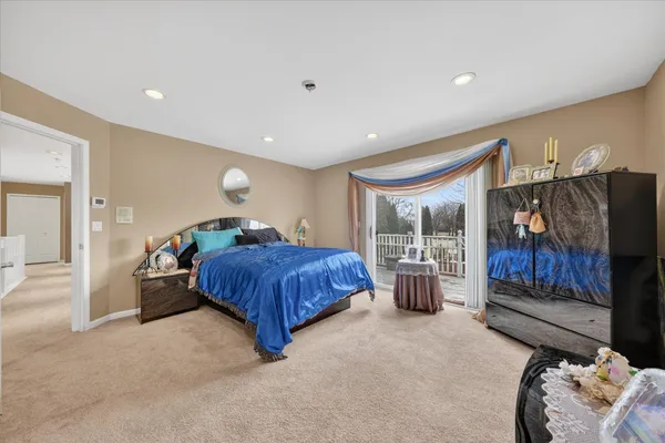 $529,900 | 19444 Jack Pine Drive, Macomb, MI 48042